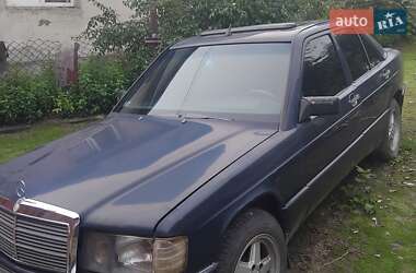 Седан Mercedes-Benz 190 1987 в Кременці
