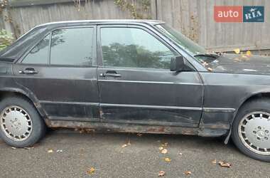 Седан Mercedes-Benz 190 1988 в 
