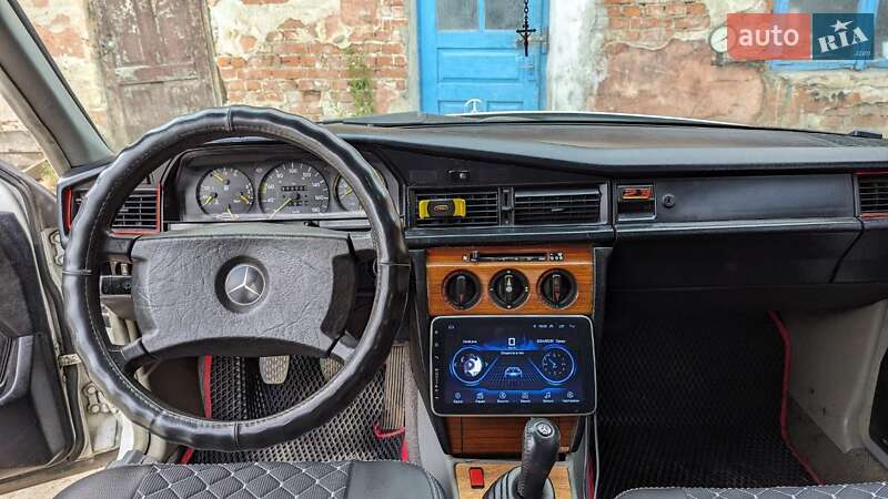 Седан Mercedes-Benz 190 1988 в Бережанах фото 9 Седан Mercedes-Benz 190 1988 в Бережанах