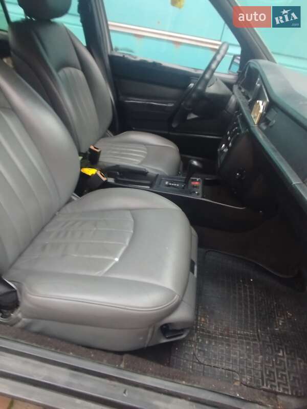 Седан Mercedes-Benz 190 1988 в Житомире фото 8 Седан Mercedes-Benz 190 1988 в Житомире