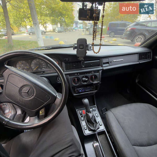 Седан Mercedes-Benz 190 1989 в Киеве фото 9 Седан Mercedes-Benz 190 1989 в Киеве