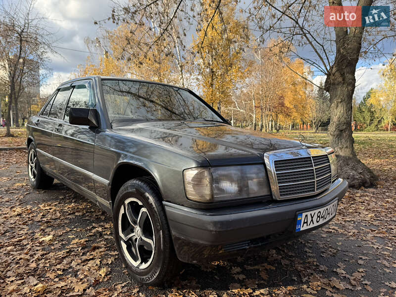 Седан Mercedes-Benz 190 1987 в Харькове фото 8 Седан Mercedes-Benz 190 1987 в Харькове