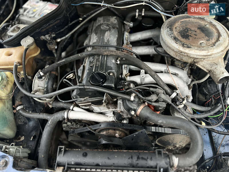 Седан Mercedes-Benz 190 1985 в Самборе