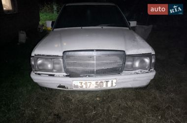 Седан Mercedes-Benz 190 1986 в Рогатині