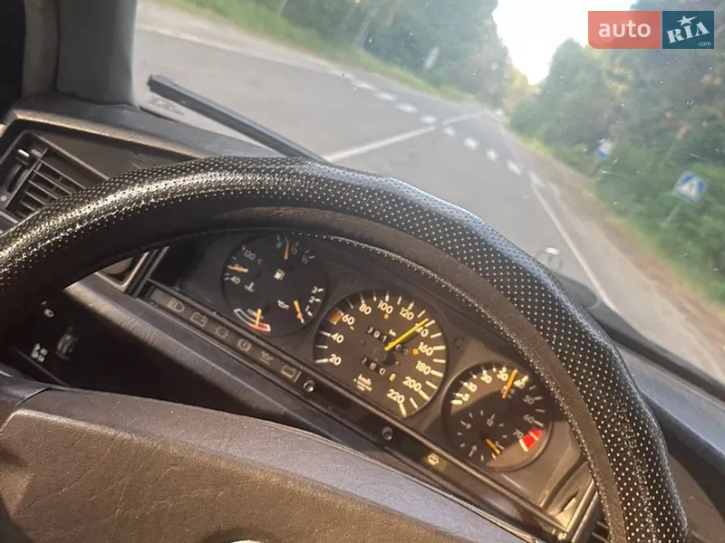 Mercedes-Benz 190 1988 VIN WDB2010241F508776 фото оголошення 4 з 37