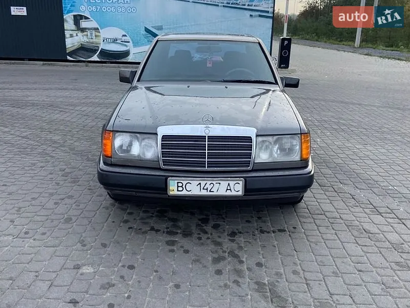 Mercedes-Benz 190