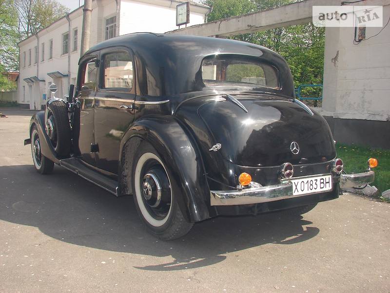 Седан Mercedes-Benz 230 Pullman 1938 в Хмельницком