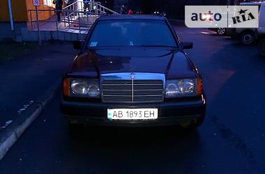 Универсал Mercedes-Benz 230 Pullman 1987 в Виннице
