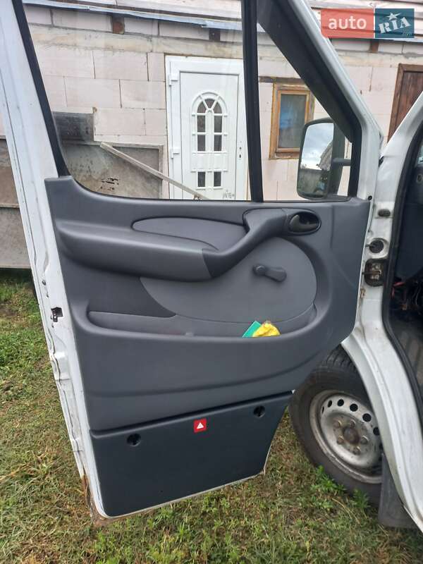 Мікровен Mercedes-Benz 500K 2005 в Камені-Каширському