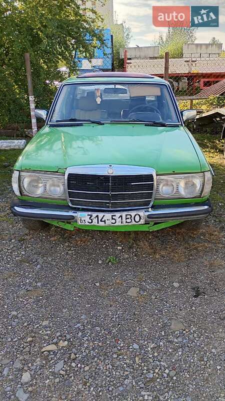 Седан Mercedes-Benz 500K 1983 в Дрогобыче
