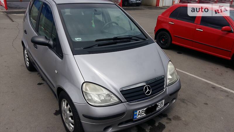 Хэтчбек Mercedes-Benz A-Class 2000 в Виннице