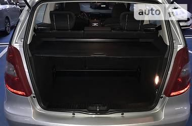 Купе Mercedes-Benz A-Class 2009 в 