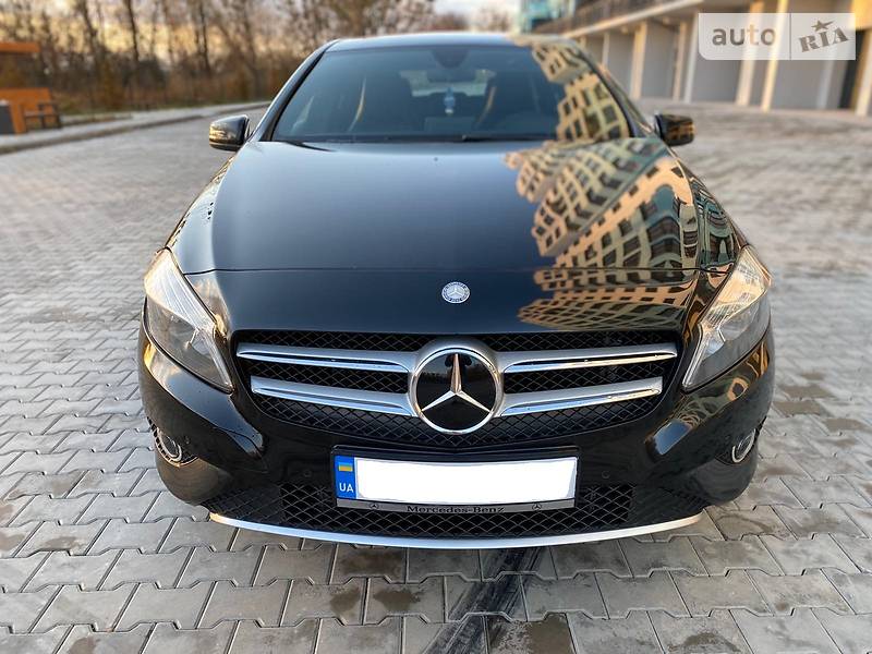Хетчбек Mercedes-Benz A-Class 2017 в Луцьку