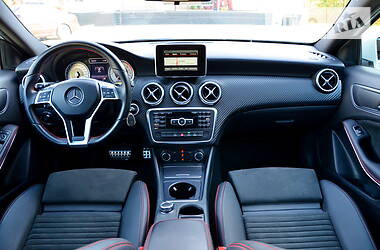 Седан Mercedes-Benz A-Class 2014 в 
