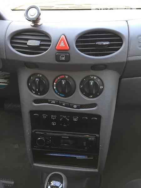 Хетчбек Mercedes-Benz A-Class 2000 в Києві фото 4 Хетчбек Mercedes-Benz A-Class 2000 в Києві