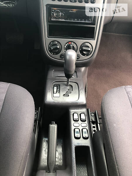 Хетчбек Mercedes-Benz A-Class 2001 в Чернівцях фото 12 Хетчбек Mercedes-Benz A-Class 2001 в Чернівцях