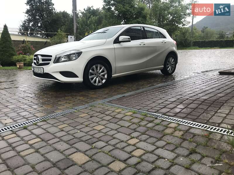 Хэтчбек Mercedes-Benz A-Class 2014 в Косове