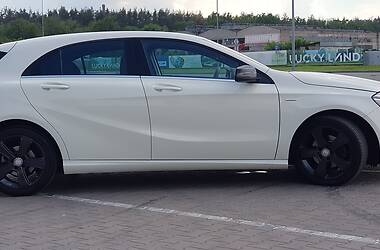 Хэтчбек Mercedes-Benz A-Class 2016 в Киеве