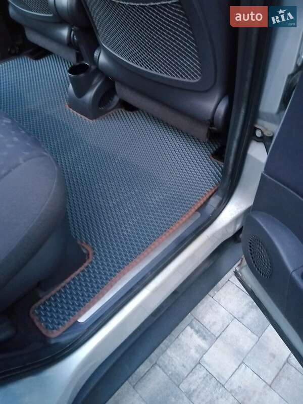 Хэтчбек Mercedes-Benz A-Class 2001 в Гнивани