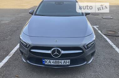Седан Mercedes-Benz A-Class 2019 в 