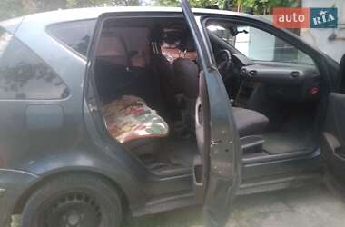 Хэтчбек Mercedes-Benz A-Class 2004 в Николаеве