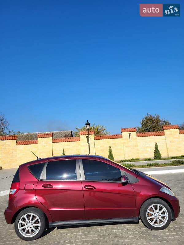 Хэтчбек Mercedes-Benz A-Class 2009 в Измаиле