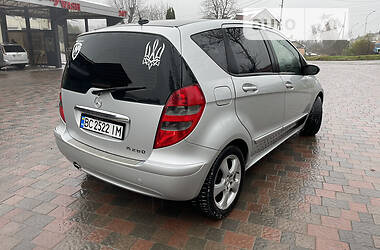 Хэтчбек Mercedes-Benz A-Class 2006 в 