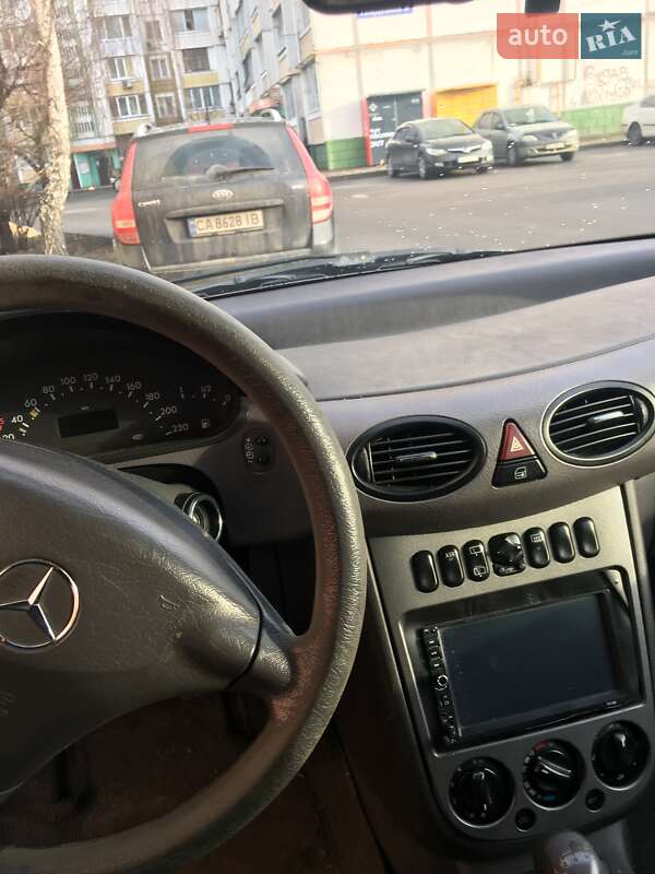 Хэтчбек Mercedes-Benz A-Class 2003 в Киеве