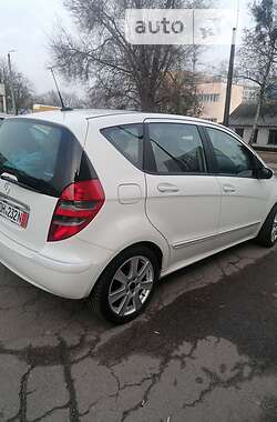 Хэтчбек Mercedes-Benz A-Class 2006 в Киеве