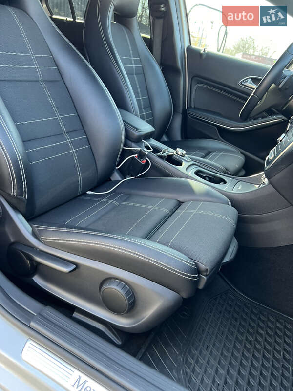 Хэтчбек Mercedes-Benz A-Class 2016 в Берегово