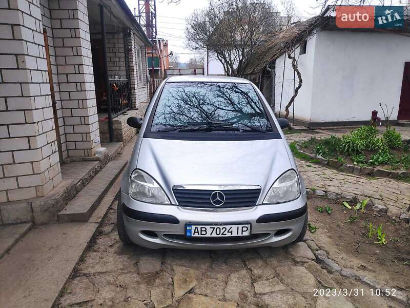 Хэтчбек Mercedes-Benz A-Class 2001 в Могилев-Подольске фото 18 Хэтчбек Mercedes-Benz A-Class 2001 в Могилев-Подольске