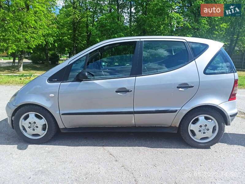 Хэтчбек Mercedes-Benz A-Class 2001 в Новгородке