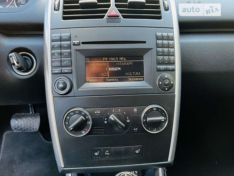 Хэтчбек Mercedes-Benz A-Class 2010 в Киеве