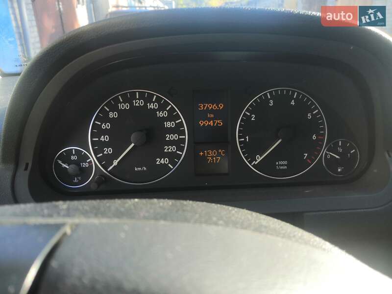 Хэтчбек Mercedes-Benz A-Class 2010 в Запорожье