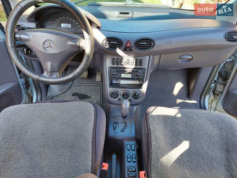 Хетчбек Mercedes-Benz A-Class 2003 в Снятині