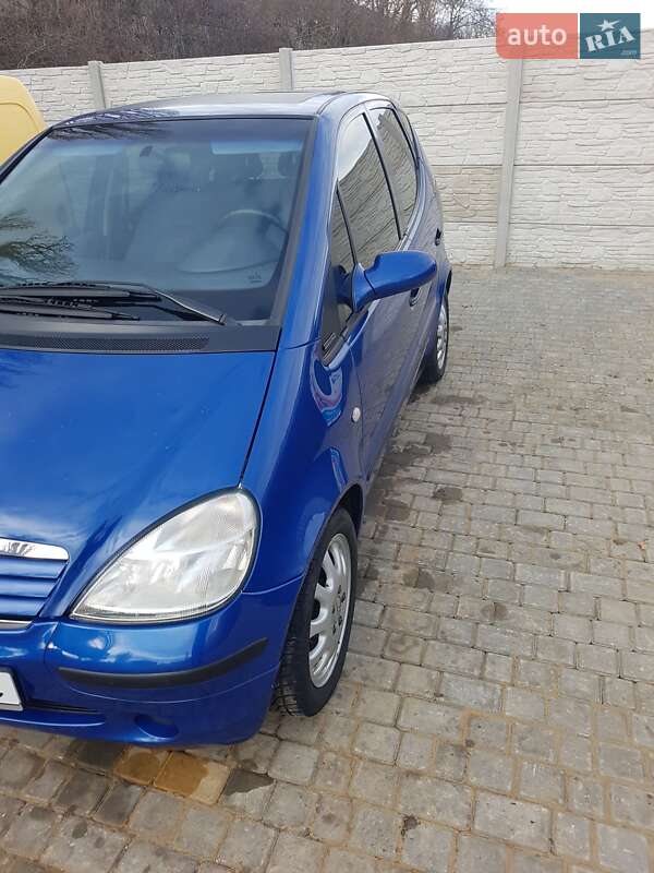 Хэтчбек Mercedes-Benz A-Class 1999 в Раздельной