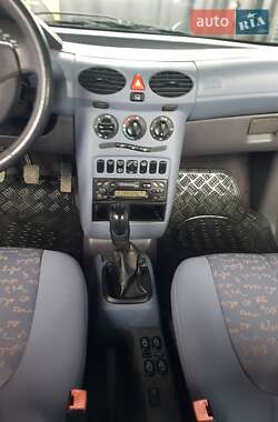 Хетчбек Mercedes-Benz A-Class 1999 в 