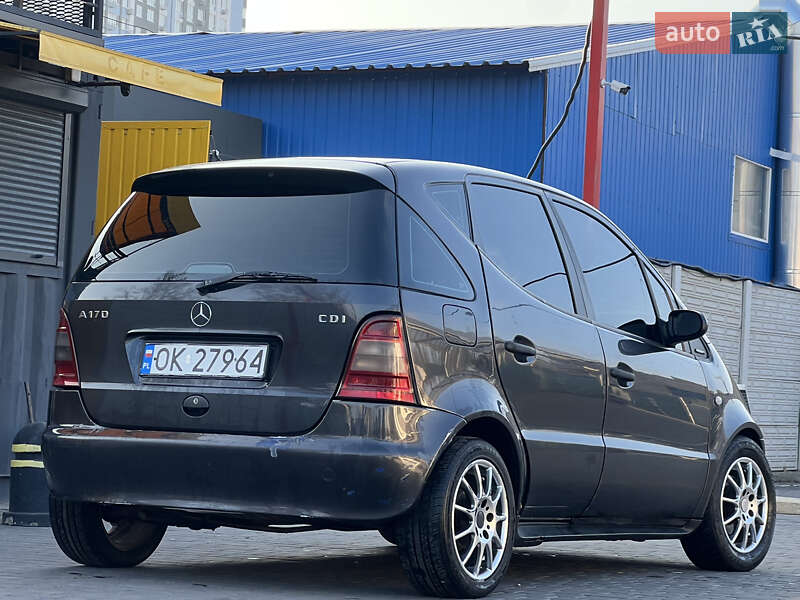 Хэтчбек Mercedes-Benz A-Class 2000 в Одессе