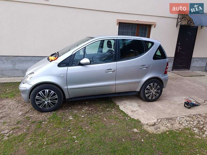 Хэтчбек Mercedes-Benz A-Class 2001 в Стрые