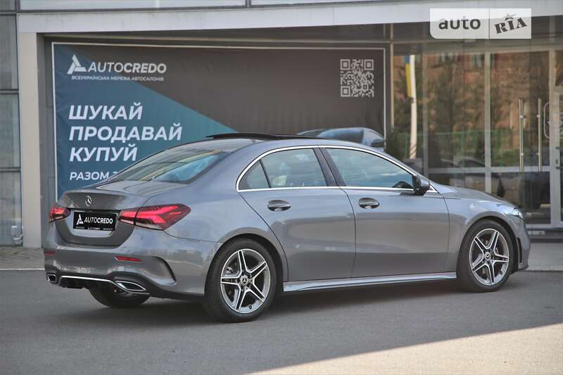 Седан Mercedes-Benz A-Class 2018 в Харькове