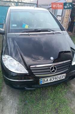 Хэтчбек Mercedes-Benz A-Class 2005 в 