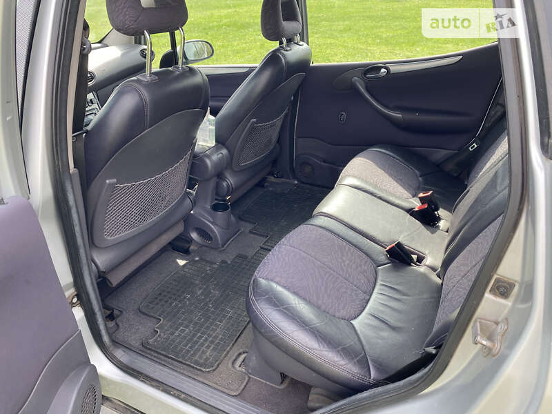 Хэтчбек Mercedes-Benz A-Class 2002 в Александрие