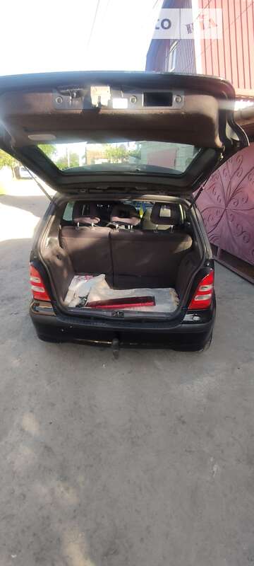 Хэтчбек Mercedes-Benz A-Class 2004 в Днепре