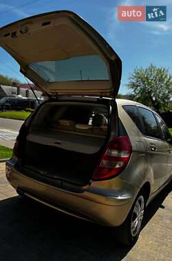 Хэтчбек Mercedes-Benz A-Class 2006 в 