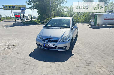 Хэтчбек Mercedes-Benz A-Class 2008 в Киеве