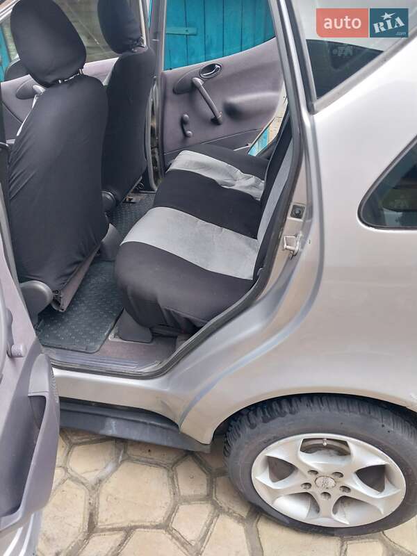 Хэтчбек Mercedes-Benz A-Class 2001 в Коростене