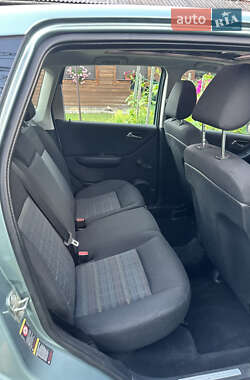 Хэтчбек Mercedes-Benz A-Class 2005 в 
