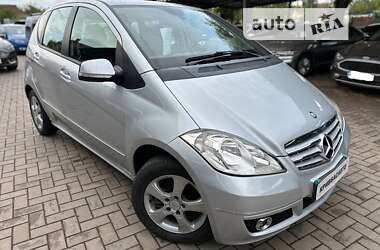 Хэтчбек Mercedes-Benz A-Class 2011 в Кривом Роге