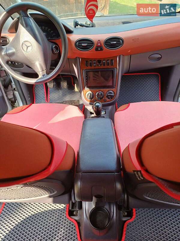 Хетчбек Mercedes-Benz A-Class 2001 в Ужгороді