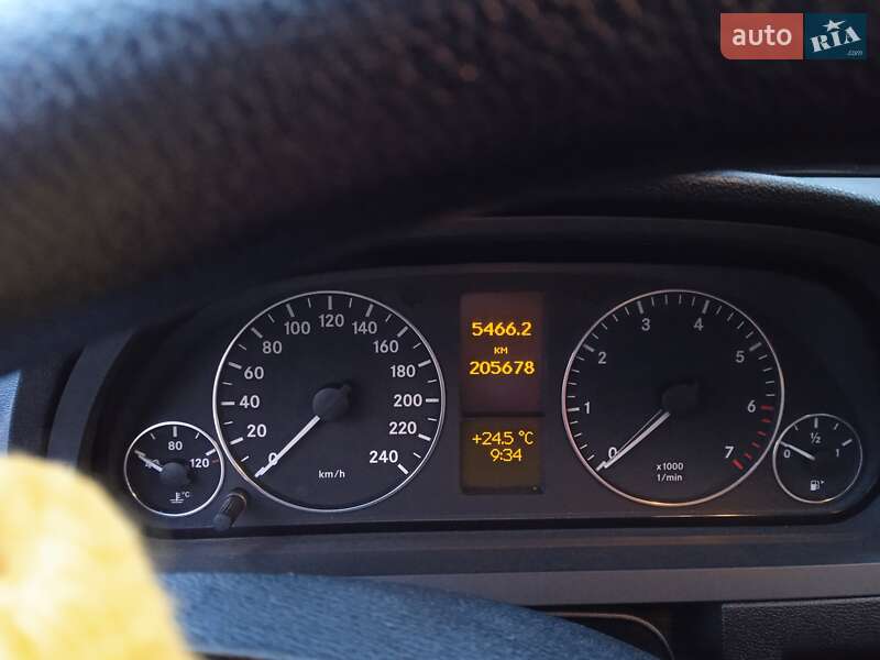 Хэтчбек Mercedes-Benz A-Class 2010 в Радехове